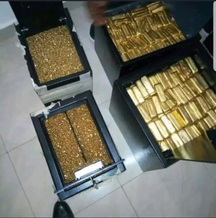 Gold dore bars and diamonds 